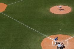 出色防守引发热议！，哈兰德在FPX比赛中出色防守上演精彩一战